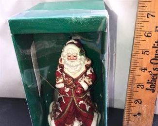 Fitz and Floyd Santa $10.00