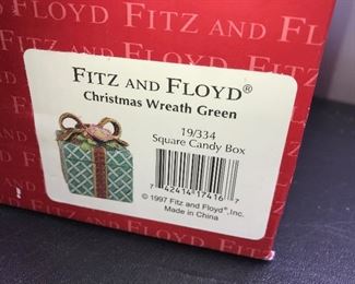 Fitz and Floyd Christmas Wreath Green Box $8.00