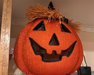 Pumpkin Lights up $6.00