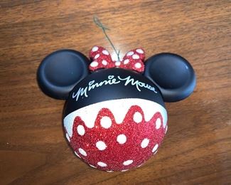 Minnie Mouse Head Disney $8.00