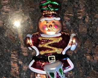 Gingerbread playing the drum $5.00
