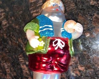 Santa ready for vacation $10.00