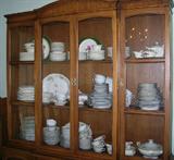 china and dinnerware