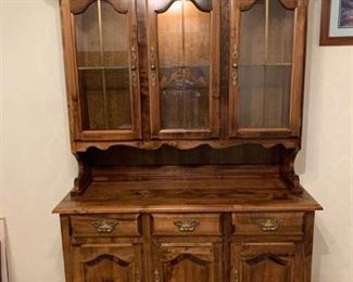 Hutch with light 75 x 49 x 30