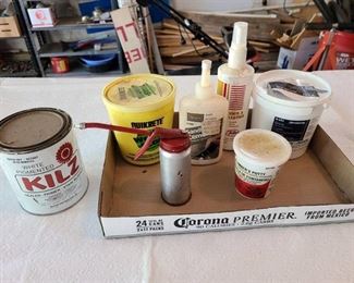 Assorted garage items