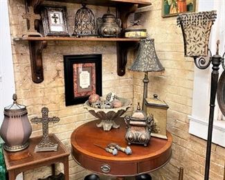 ANTIQUE DRUM TABLE, SIDE TABLE, FLOOR LAMP AND MORE