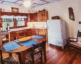 Photograph of current Kitchen in this home!