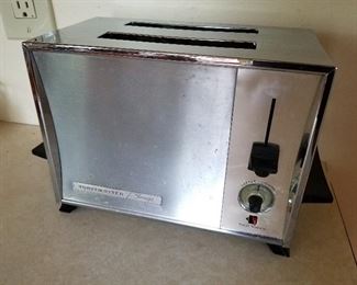 Vintage Toastmaster Toaster $15