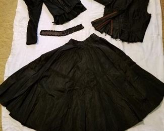 Vintage Knit Clothing Antique Mourning Dress early 1900's (awesome pieces but age wear) $50