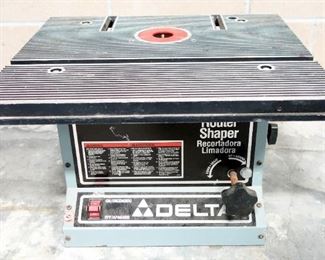 Delta Router Shaper Model 43-505, Powers On