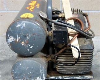 Air-Mate By Emglo Side Stack Compressor Model AM78-HC4V, 125 PSI Max