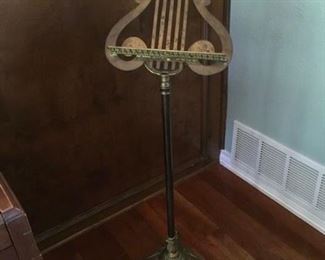 Music stand
