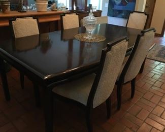 Dining room table