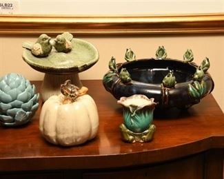 99. Five 5 Pottery Pieces