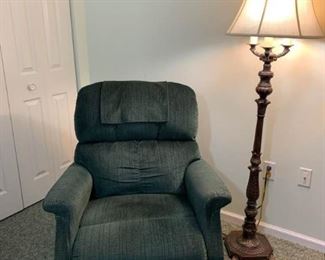 Lift Chair with Massage