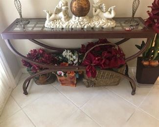 NICE ENTRY TABLE WITH BANDED GLASS TOP 
