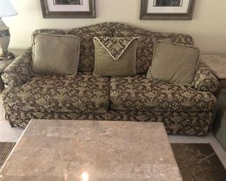 NICE NEUTRAL WHEAT & CREAM  SOFA GREAT CONDITION 