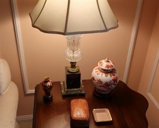 7  lamp  with  black marble  base