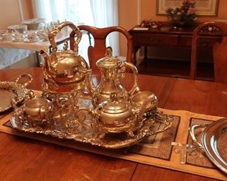 large  fabulous silver plate tea  set,   silverplate  trays