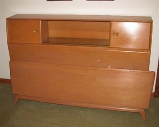 Heywood Wakefield full size bed