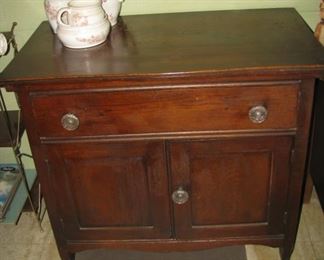Washstand with glass knobs