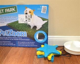 84. Lot S84 (0162.jpg) - –3 pc Lot for pets Includes “Pet Park”