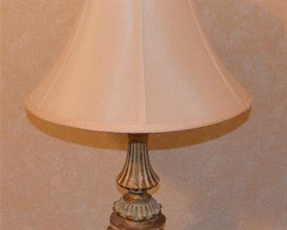 100. Lot E100 (0185.jpg) – Lamp 29 ½” High