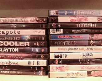 185. Lot D007 0353.jpg - 21 DVDs - misc movies
