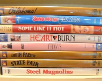 180. Lot D002 0348.jpg - 8 DVDs Vintage Movies
