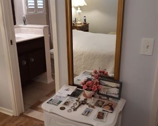 French style small table and mirror
