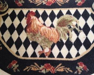 Small rooster rug
