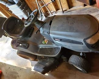 Craftsman Lawn Mower -Needs Maintenced - Please Preview