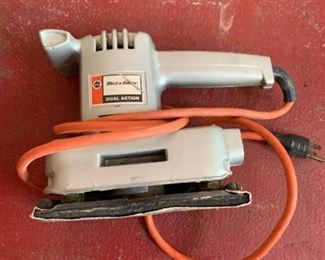 Black and Decker Dual Action Sander Tested Working