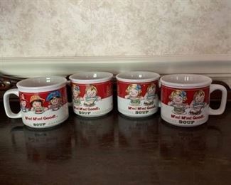 Set of Four Campbellâs Soup Mugs