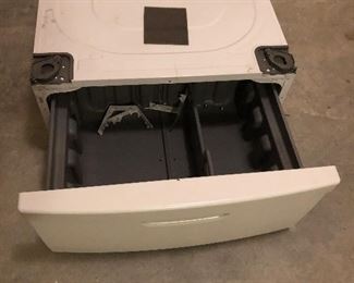 Lot P36, Samsung washer/dryer pedestal, like new, with drawer, $75