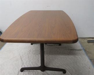 Large Walnut table with metal base, signed steelcase pic 3