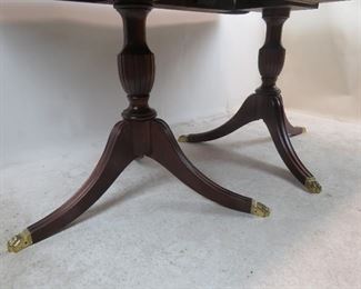 Henkel Harris mahogany double pedestal table w 3 leaves, model 2208. PIC 2