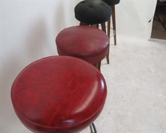 4 mcm bar stools including a pair. PIC 2