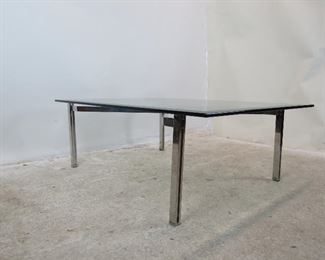 ITEM 10 --High quality Steel and beveled glass coffee table. PIC 5