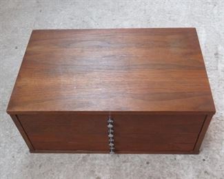 ITEM-366-- RARE Danish MCM teak 2 drawer dresser box. PIC 2