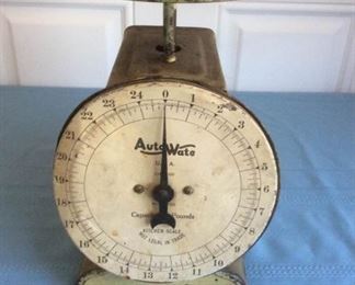Autowate Antique Scale