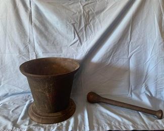 Cast Iron Mortar Pestle