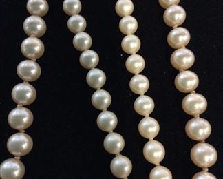 Costume Pearl Beaded Necklaces, 2
