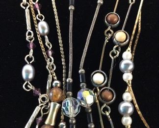 Lot 5 Bead & Chain Necklaces