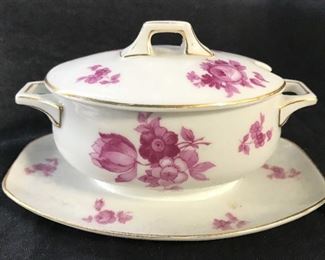 Petite BAVARIA Porcelain Lidded Gravy Boat