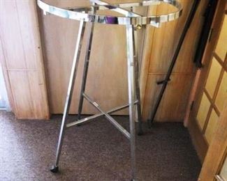 LARGE STEEL CLOTHES RACK...50.00
COMES APART FOR MOVING OR STORAGE