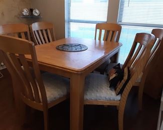 Dining room set