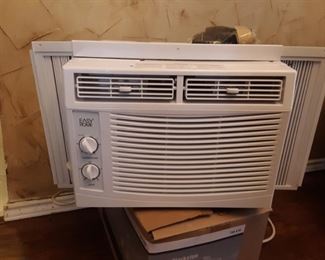 5000 BTU Window AC unit