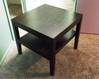 Wood End Table 23.5   in. Square  $20