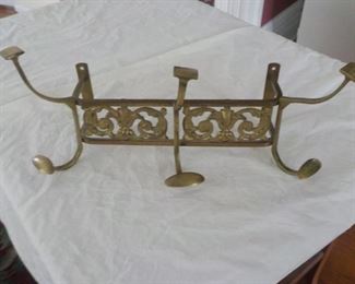 Brass hat rack 17" wide. $15